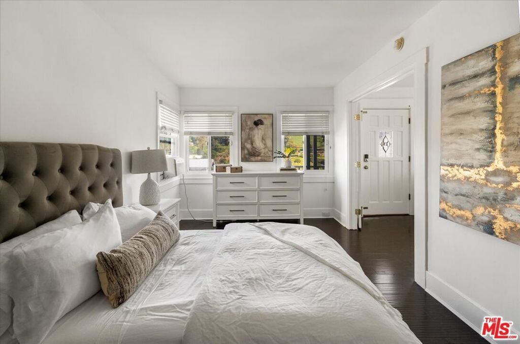 Los Angeles, California, United States 5 - 17045465