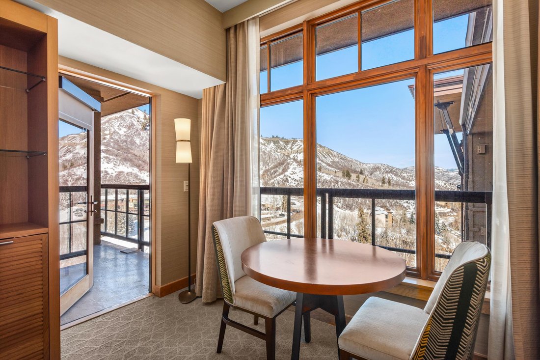 Condo in Snowmass Village, Colorado, United States 3 - 17045816