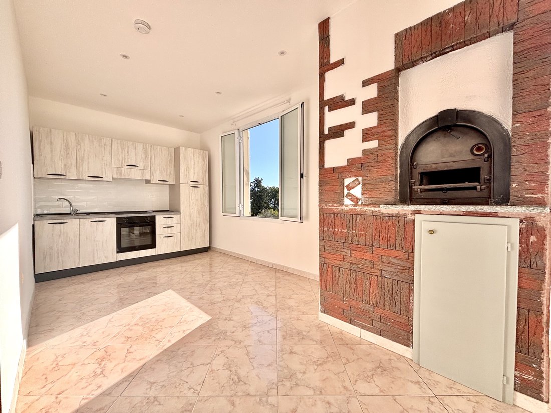Apartment in Menton, Provence-Alpes-Côte d'Azur, France 4 - 17045749