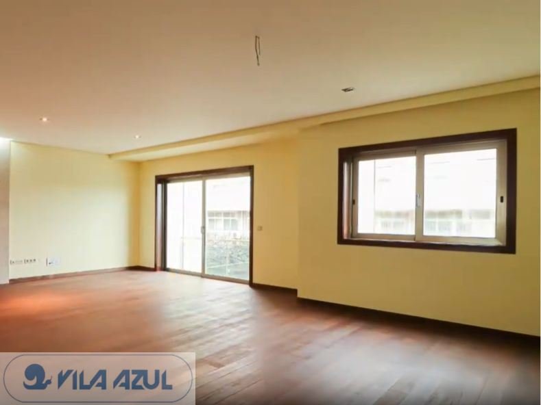 Townhouse in Mafamude e Vilar do Paraiso, Porto District, Portugal 4 - 17045621