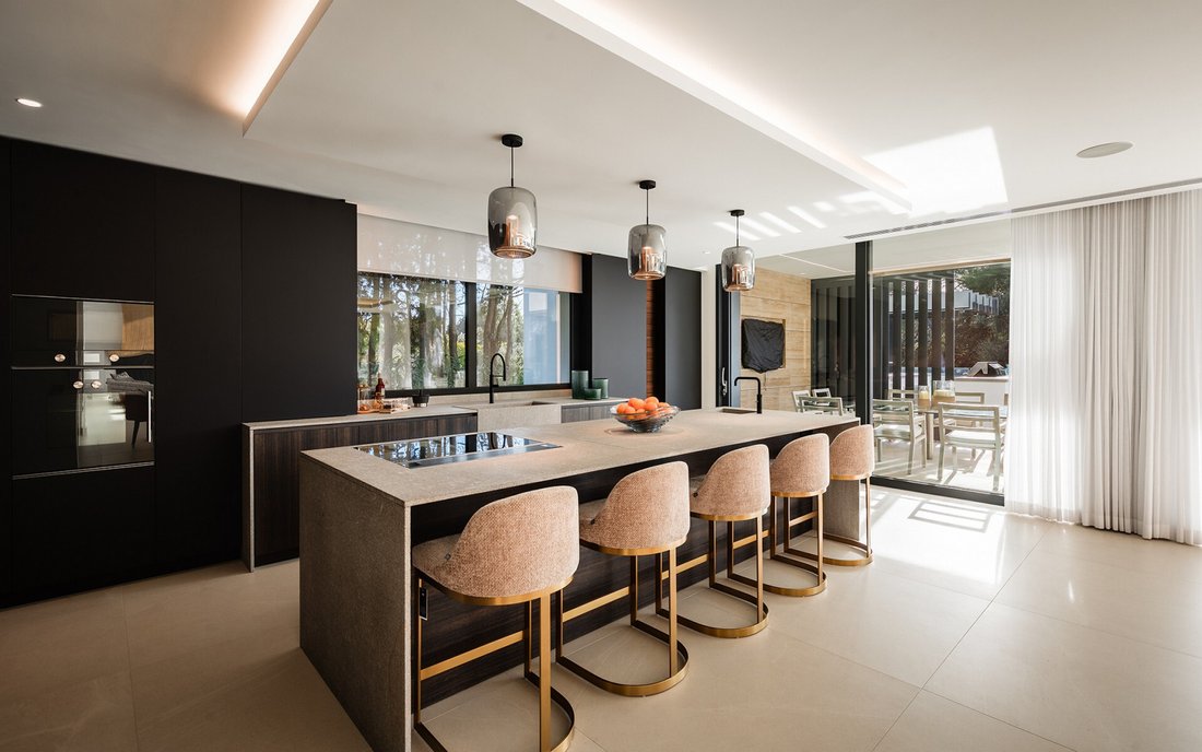 Villa in Sotogrande, San Roque, Andalusia 5 - 17045650