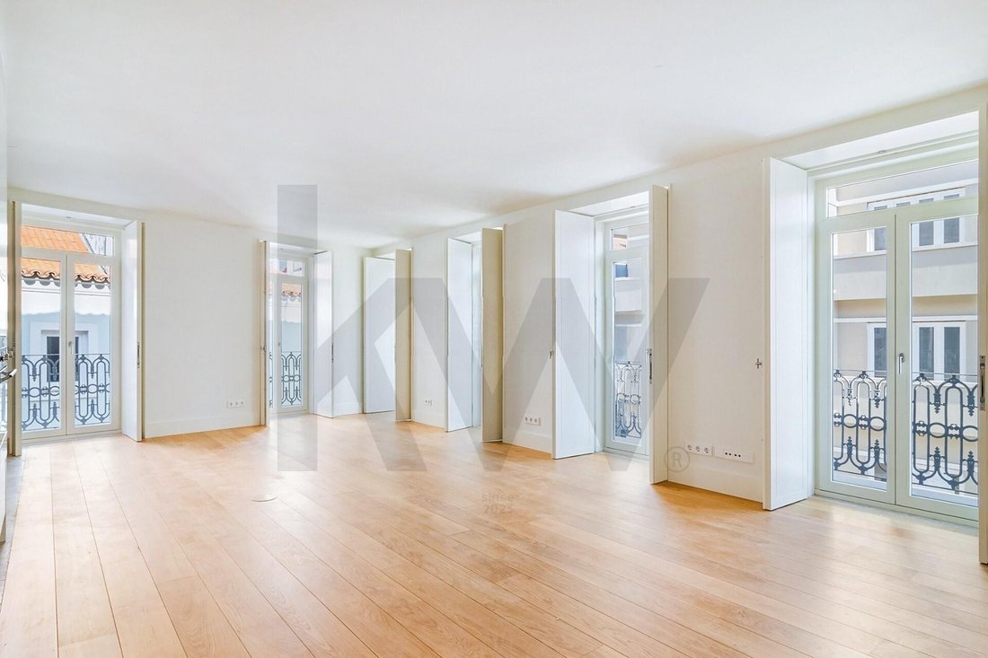 Apartment in Santo Antonio, Lisbon, Portugal 5 - 14902539