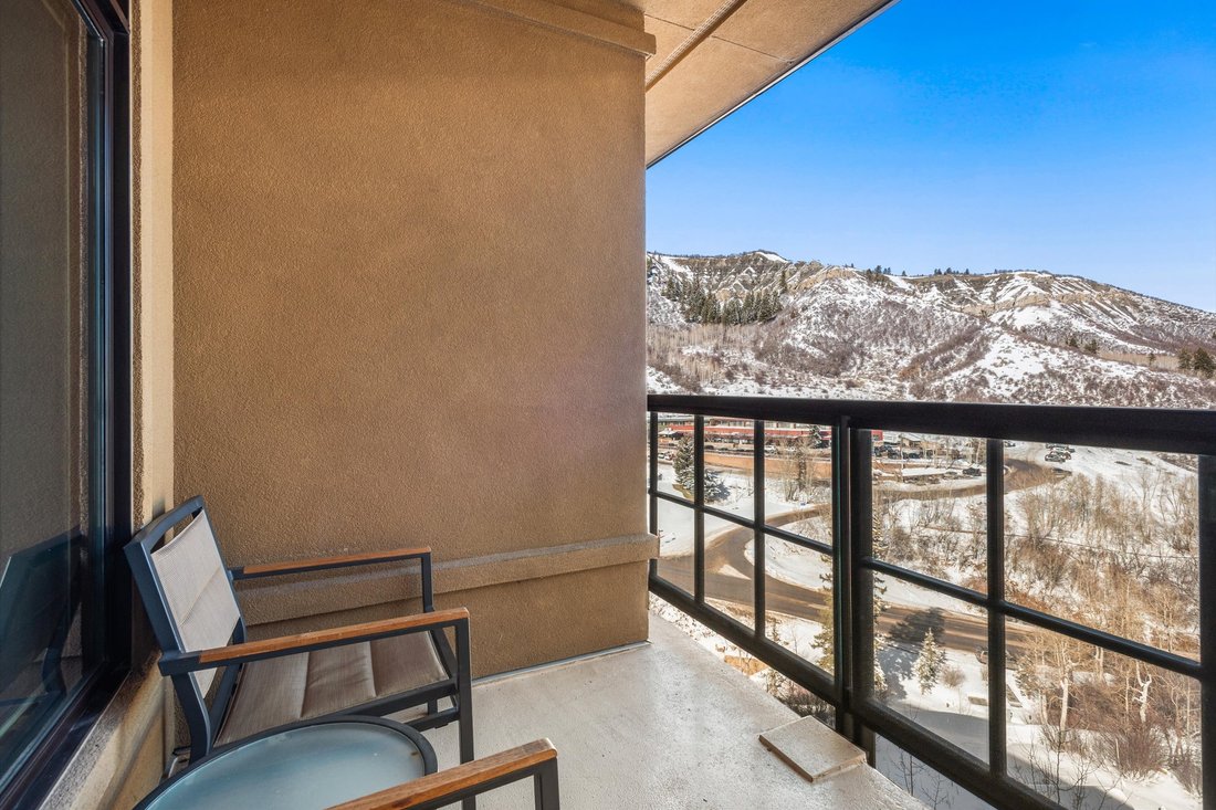 Condo in Snowmass Village, Colorado, United States 4 - 17045816