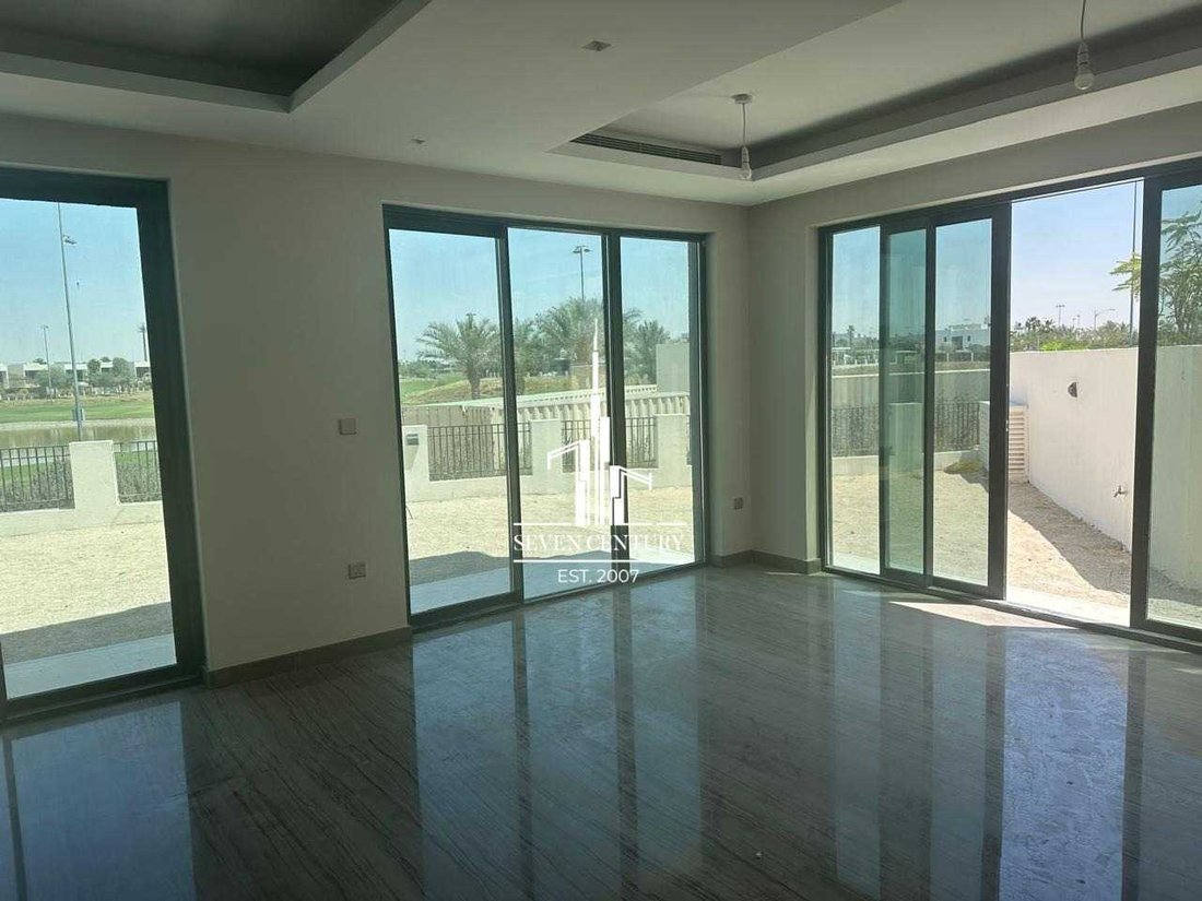 Villa in Damac Hills, Dubai, United Arab Emirates 3 - 17045638