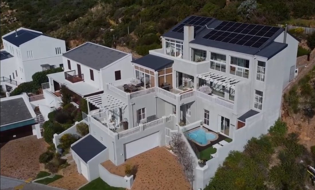 Villa in Simon's Town, Cape Town, Western Cape 2 - 17045576