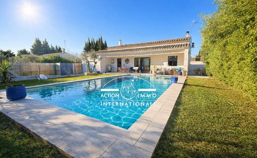 Villa in Mouriès, Provence-Alpes-Côte d'Azur, France 1
