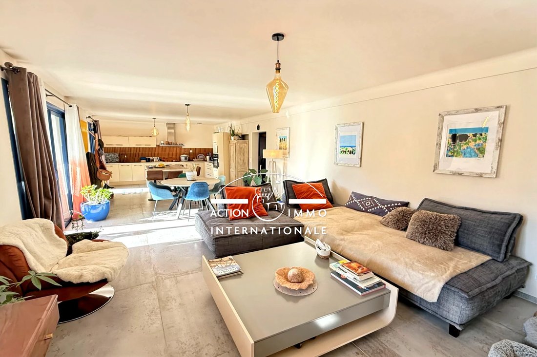 Villa in Mouriès, Provence-Alpes-Côte d'Azur, France 3 - 17045884
