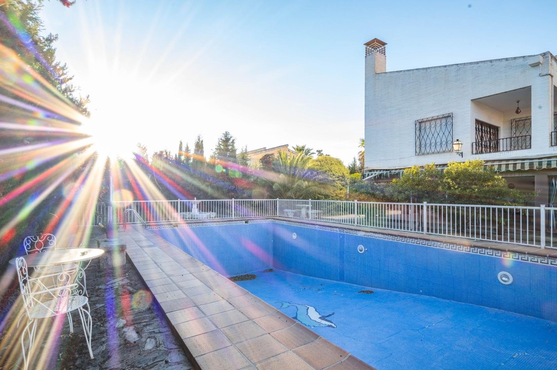 Villa in Huetor Vega, Andalusia, Spain 4 - 17046085