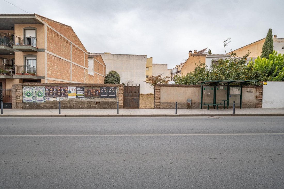 Land in Las Gabias, Andalusia, Spain 4 - 17046041