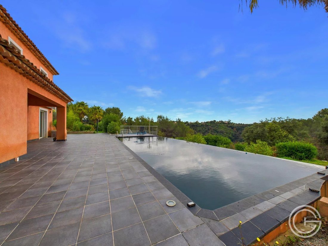 House in Val Fleuri-Montaleigne, Cagnes-sur-Mer, France 2 - 17045868