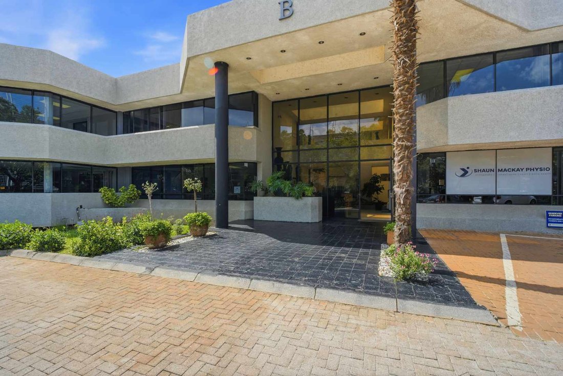 Game Rdc Warehouse Commercial Office Investment Opportunity In Germiston, Gauteng, South ...