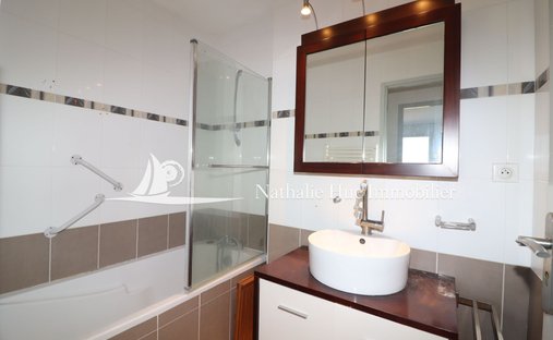 Stone Farmhouse With Gîtes And Vineyard In Aop Côtes Du Rhône 13 Ha Of Tranquility In The Gard