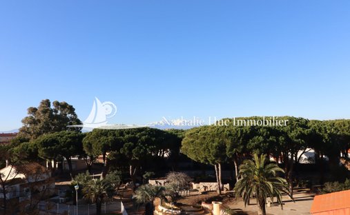 Stone Farmhouse With Gîtes And Vineyard In Aop Côtes Du Rhône 13 Ha Of Tranquility In The Gard