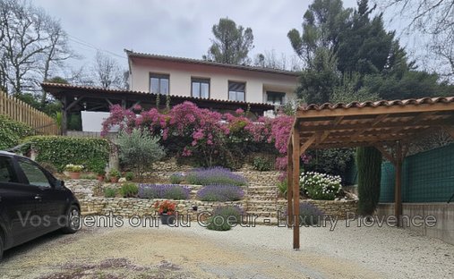 Villa in Belcodene, Provence-Alpes-Côte d'Azur, France 1