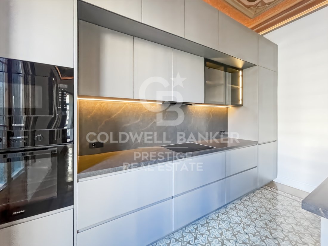 Apartment in Eixample, Barcelona, Spain 3 - 15362244