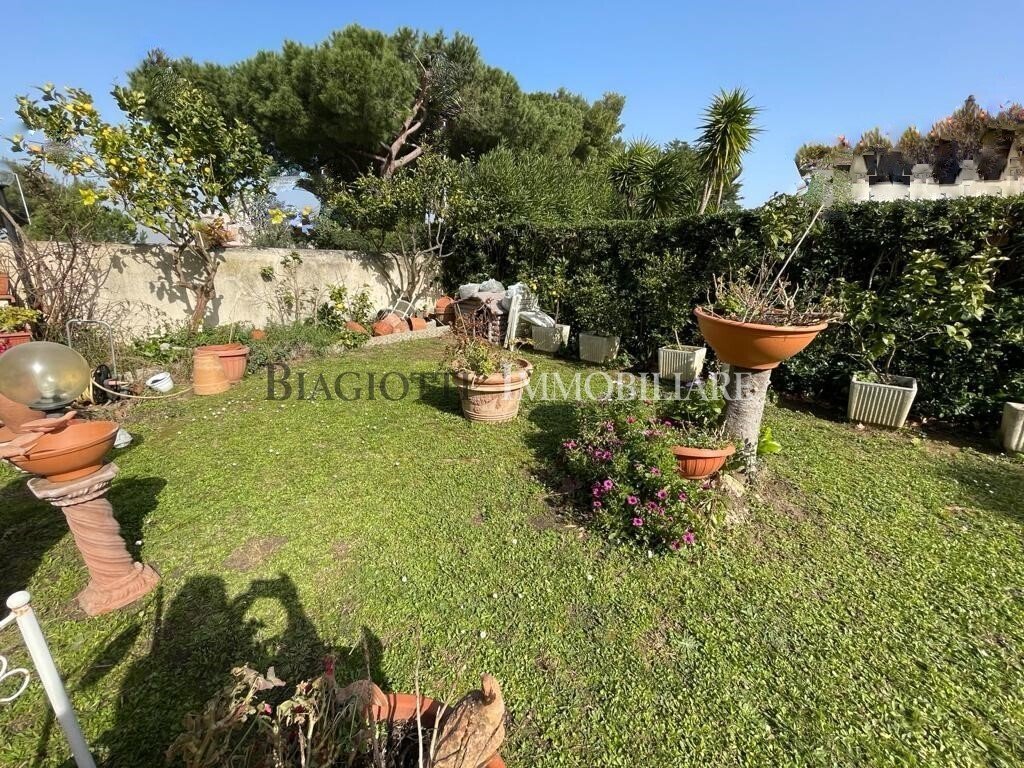 House in Montenero, Livorno, Tuscany 1 - 12911589