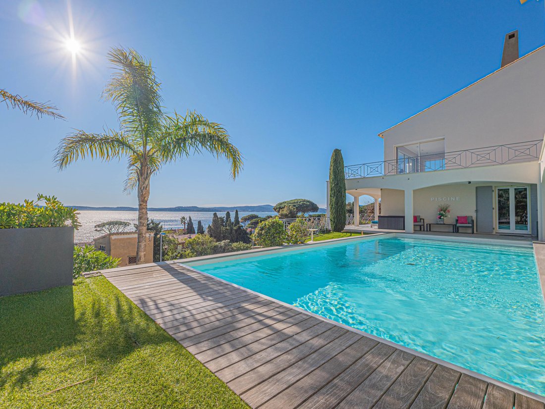 Villa in Ville-Les Saquedes-Le Bouillonnet, Sainte-Maxime, France 4 - 17046070