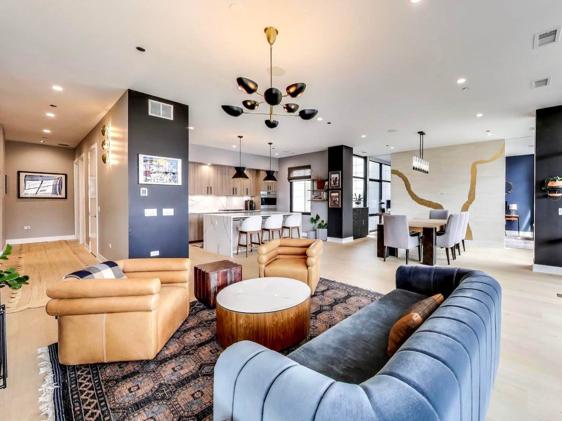 Condo in Chicago, Illinois, United States 5 - 17046210