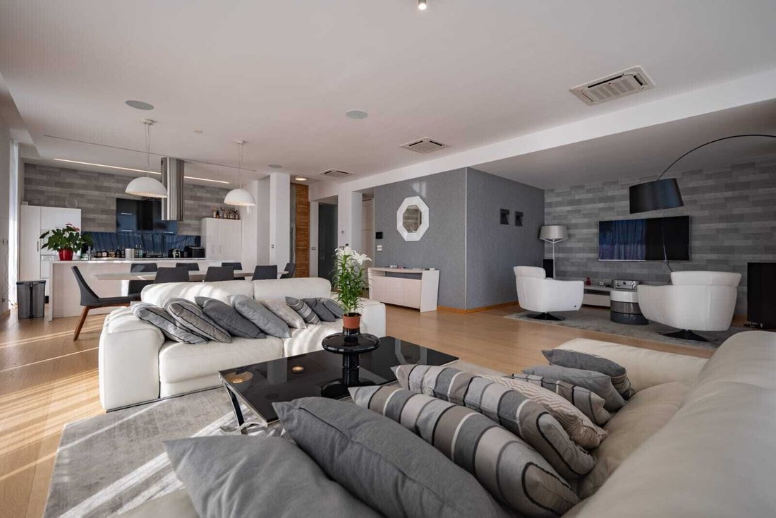 Villa in Grad Opatija, Primorje-Gorski Kotar County, Croatia 4 - 17046391