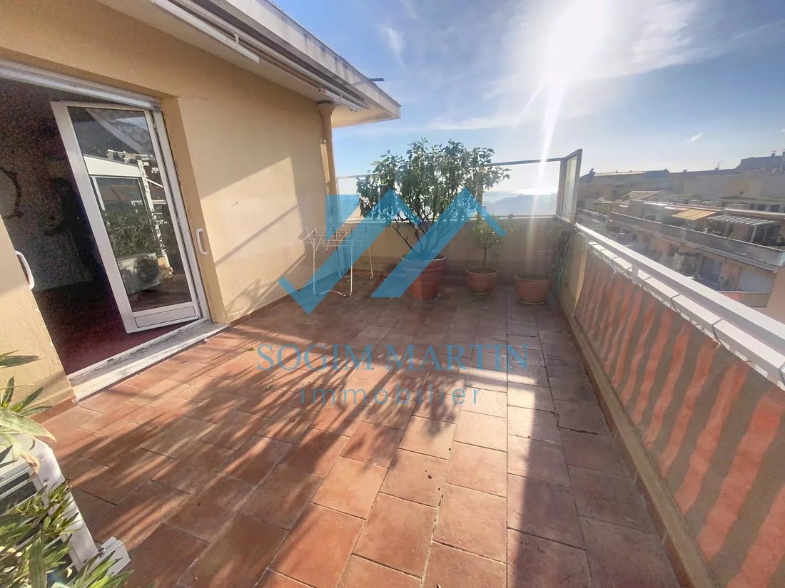 Apartment in Menton, Provence-Alpes-Côte d'Azur, France 3 - 17039740