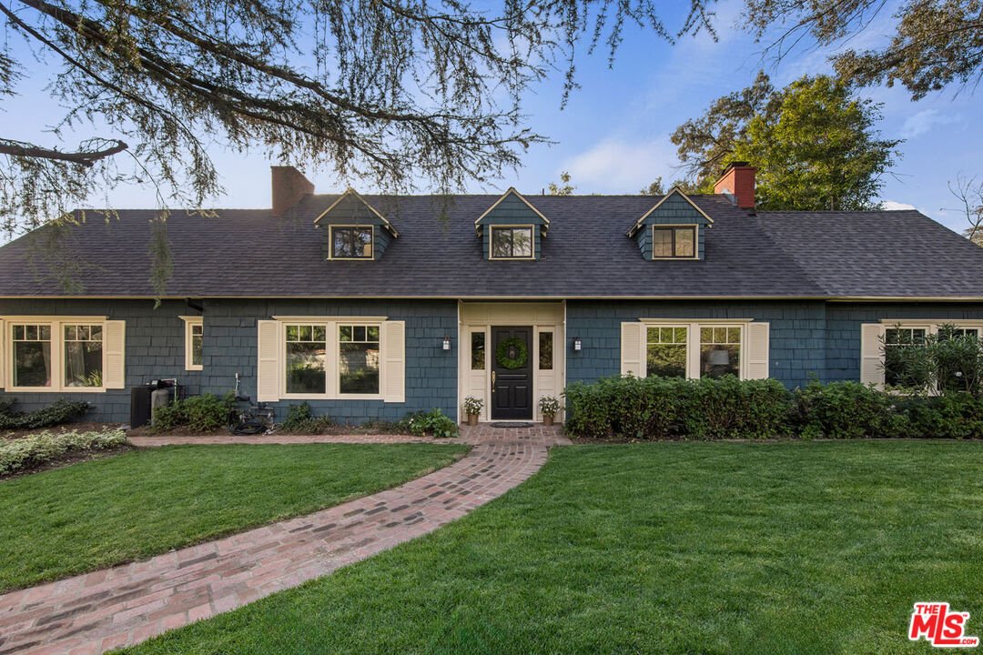 House in Altadena, California, United States 3 - 16612015