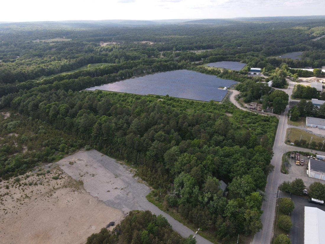 Land in Richmond, Rhode Island, United States 1 - 17047232