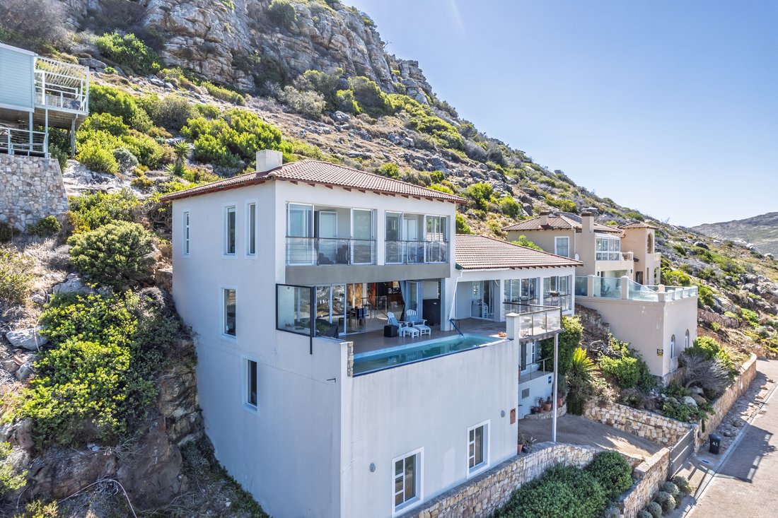 House in Glencairn, Cape Town, Western Cape 5 - 17047306