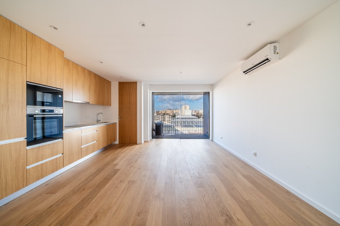 Apartment in Matosinhos e Leca da Palmeira, Porto District, Portugal 1 - 17047262