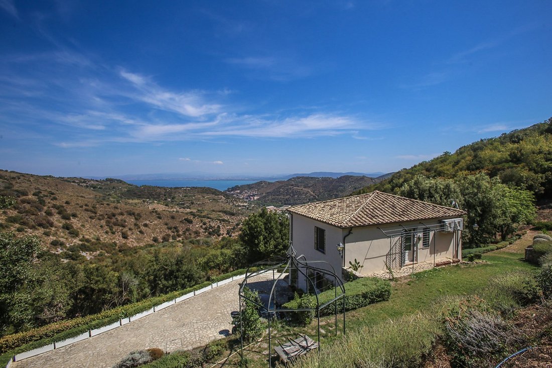 Villa in Porto Santo Stefano, Monte Argentario, Tuscany 2 - 17049182