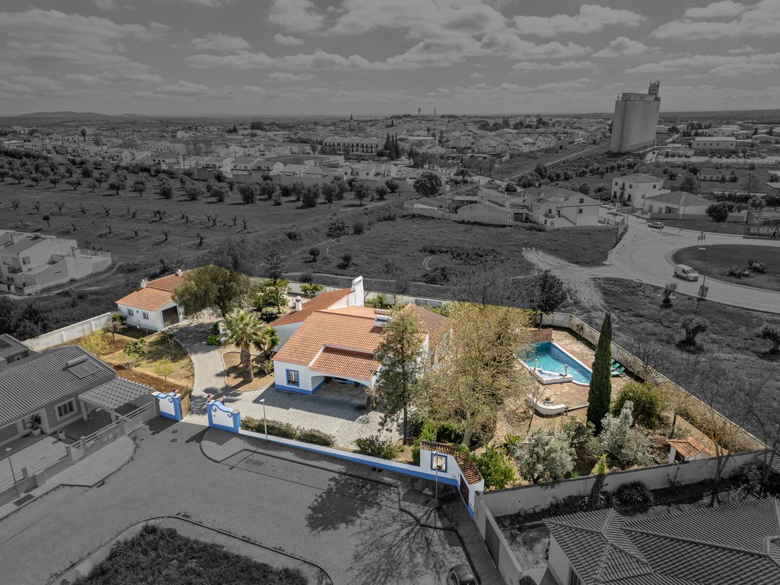 Villa in Reguengos de Monsaraz, Évora District, Portugal 3 - 17058848