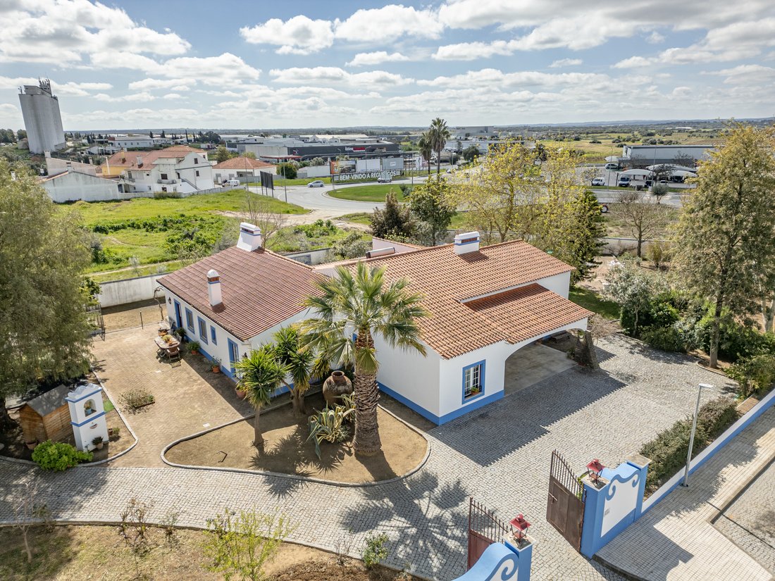 Villa in Reguengos de Monsaraz, Évora District, Portugal 4 - 17058848