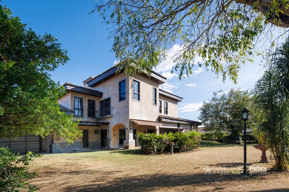 House in Vueltas, Alajuela Province, Costa Rica 1 - 17049811