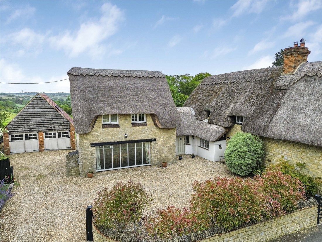 House in Akeley, England 1 - 17048873