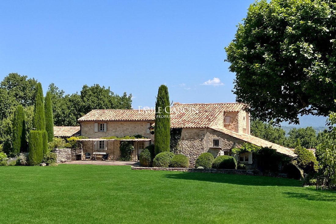 Villa in Saignon, Provence-Alpes-Côte d'Azur, France 1 - 15960659