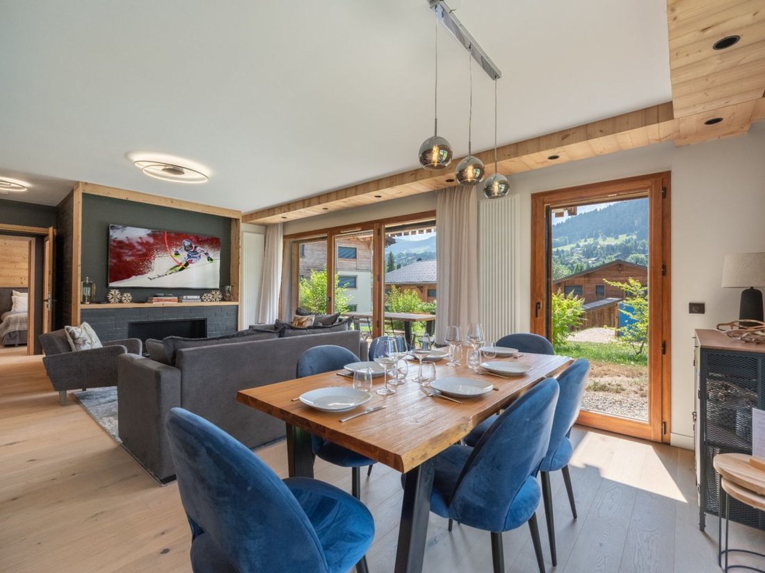 Apartment in Megève, Auvergne-Rhône-Alpes, France 4 - 17048109