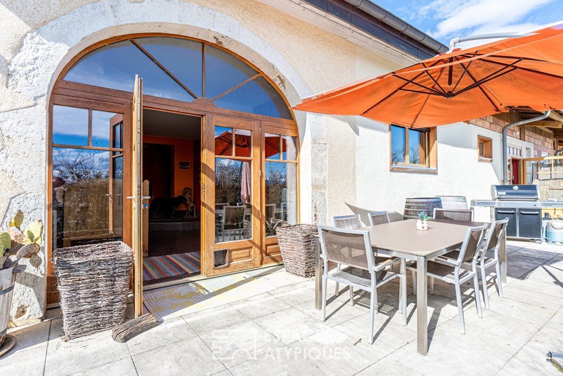 Villa in Peron, Auvergne-Rhône-Alpes, France 1 - 15364196