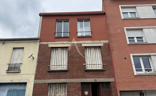 Villa in Centre-Sadi Carnot, Bagnolet, France 1