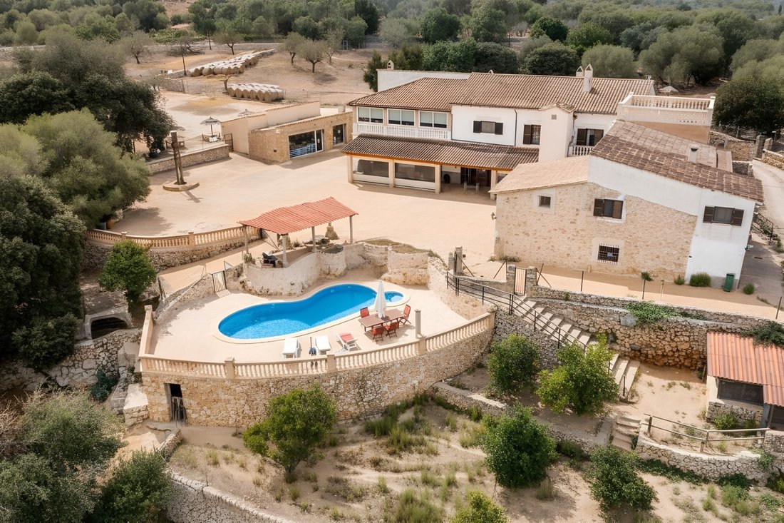 Country House in Lloret de Vistalegre, Balearic Islands, Spain 1 - 11761548