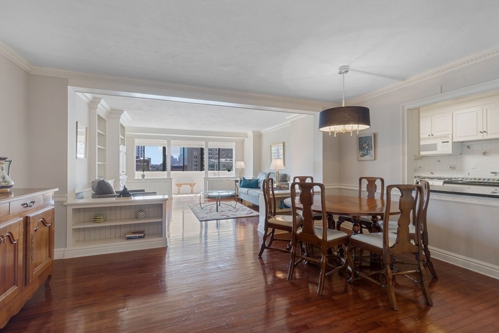 Condo in Boston, Massachusetts, United States 3 - 16488539