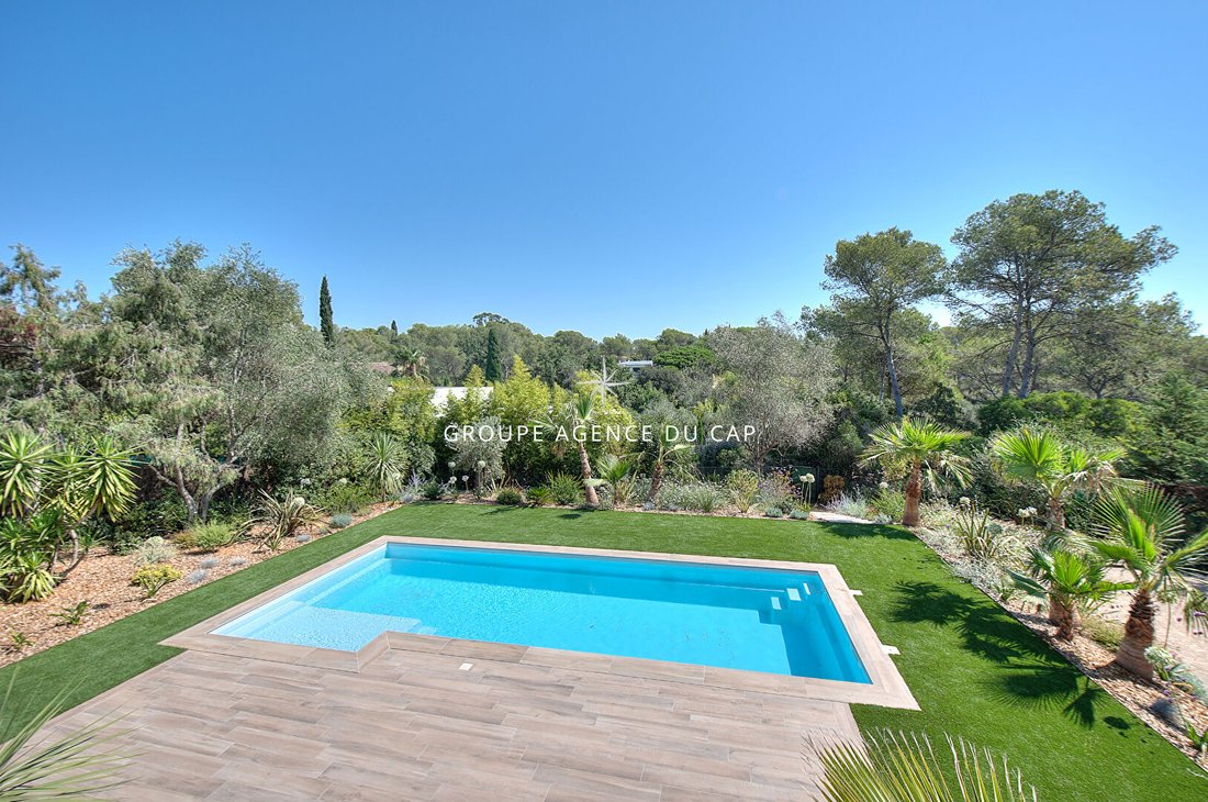 Villa a Le Dramont-Agay-Anthéor-Le Trayas, Saint-Raphaël, Francia 1 - 16968849