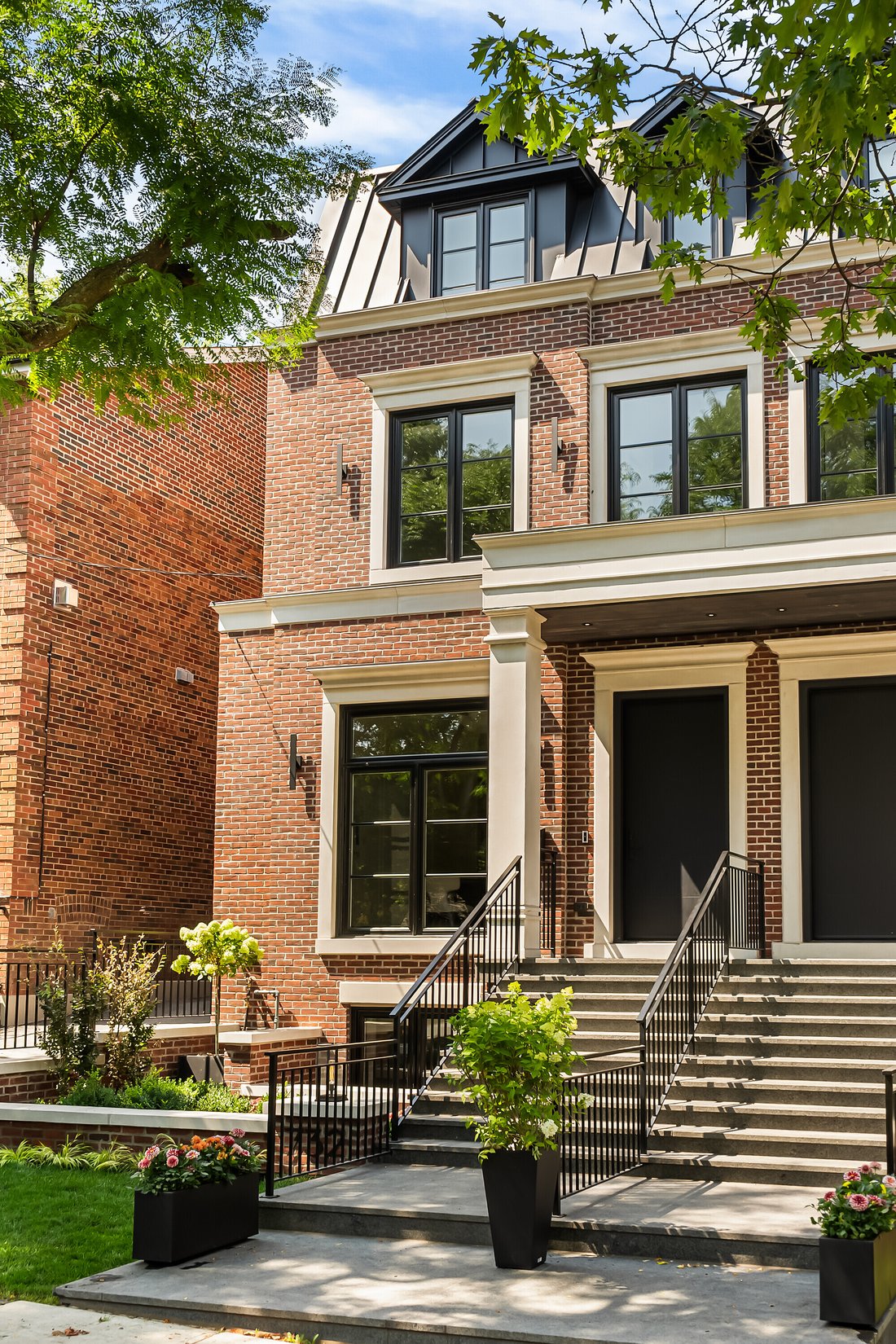 Townhouse in Toronto, Ontario, Canada 4 - 17054965
