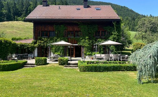 Chalet a Rougemont, Vaud, Svizzera 1