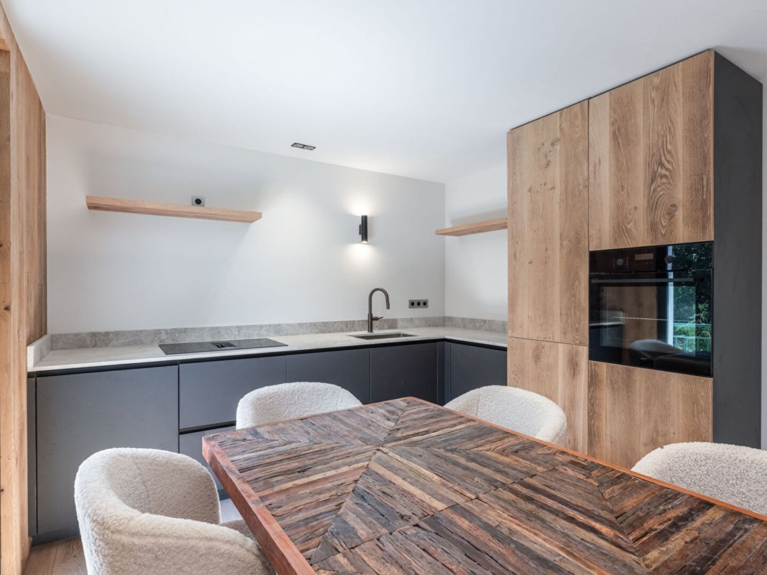 Apartment in Megève, Auvergne-Rhône-Alpes, France 5 - 17048131