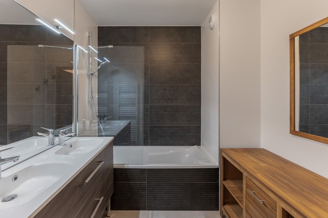 Apartment in Megève, Auvergne-Rhône-Alpes, France 3 - 17048104