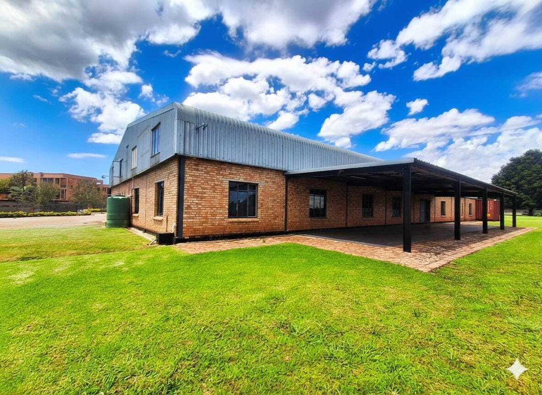 Country House in Nestpark AH, Gauteng, South Africa 5 - 17049662