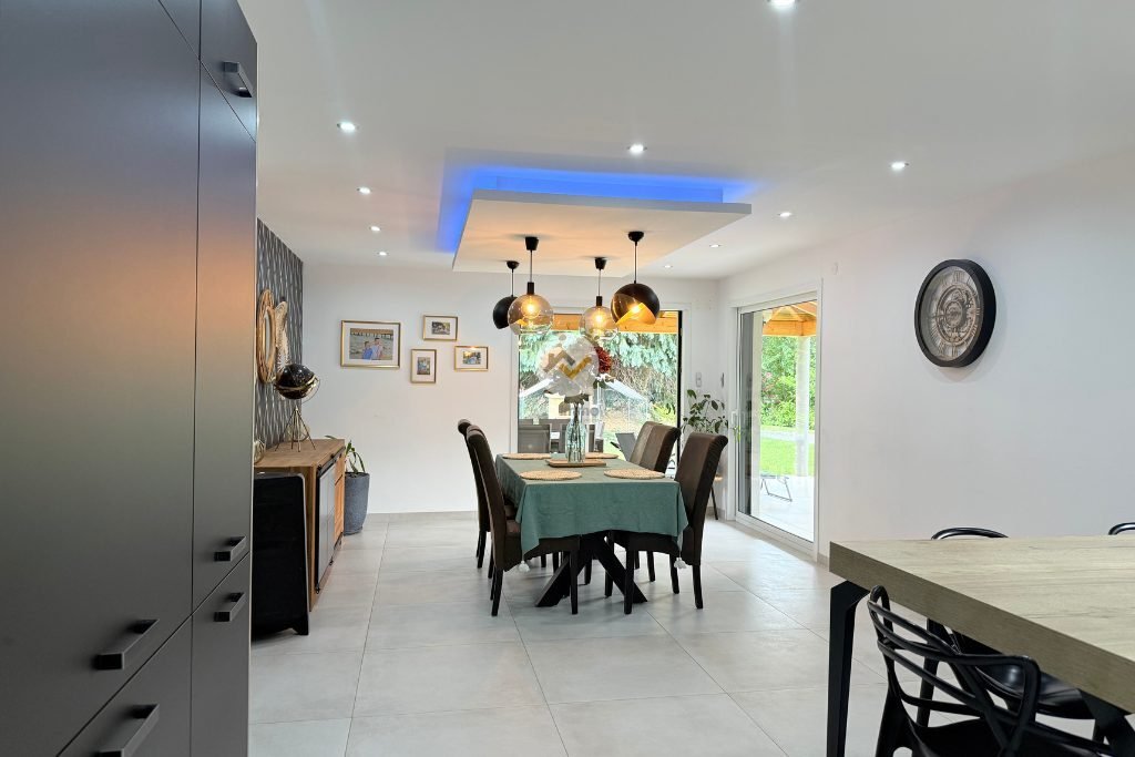 House in Nord Ouest, Thann, France 4 - 16888345