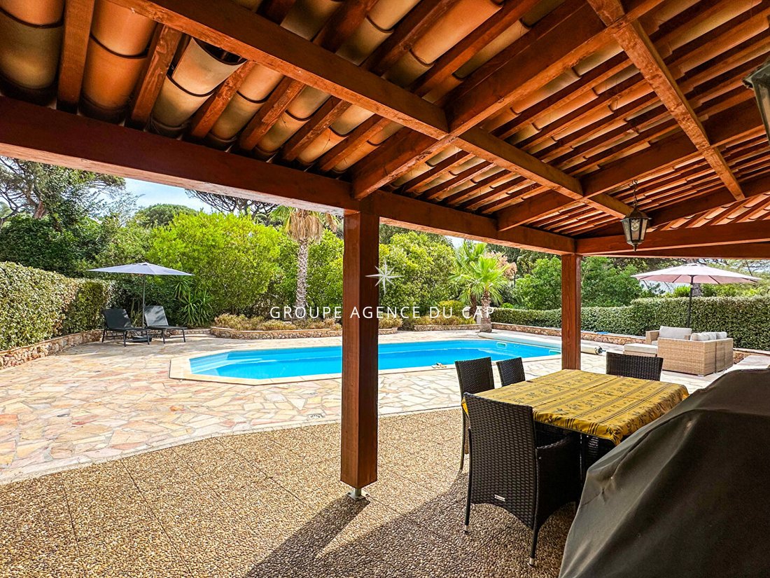 Villa in Les Issambres, Roquebrune-sur-Argens, France 3 - 14701660