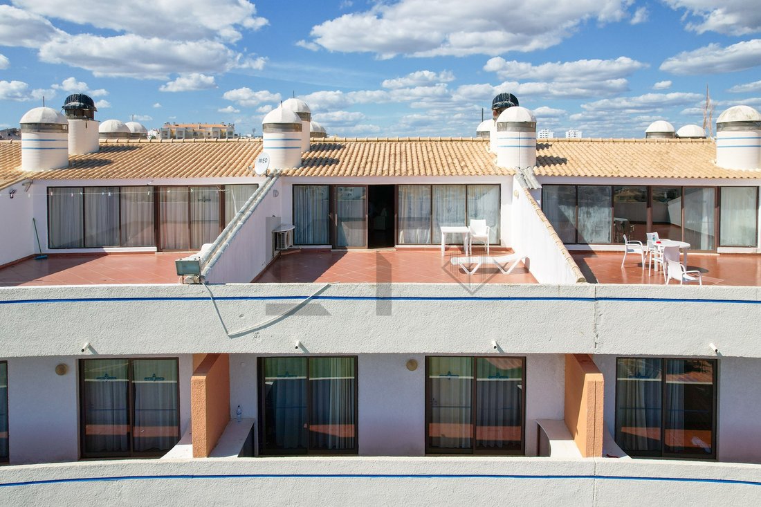 Apartment in Olhos de Agua, Algarve, Portugal 1 - 17046505