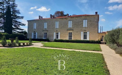 Estate in Saint Médard, Fontenay-le-Comte, France 1