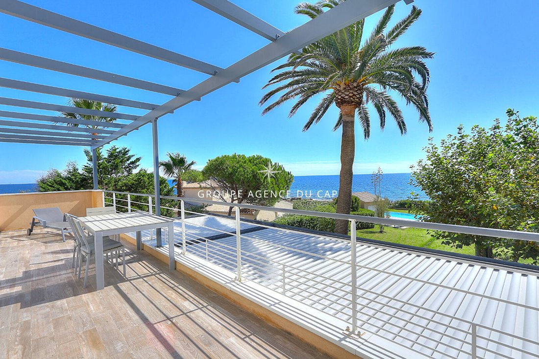 Villa in Les Issambres, Roquebrune-sur-Argens, France 1 - 16968900